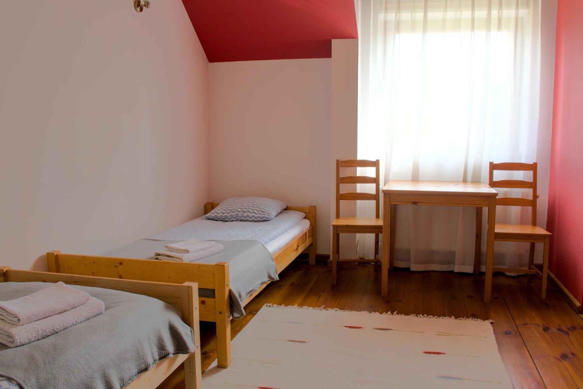 サンドミエシュ Gosciniec Kocmierzow Bed & Breakfast エクステリア 写真