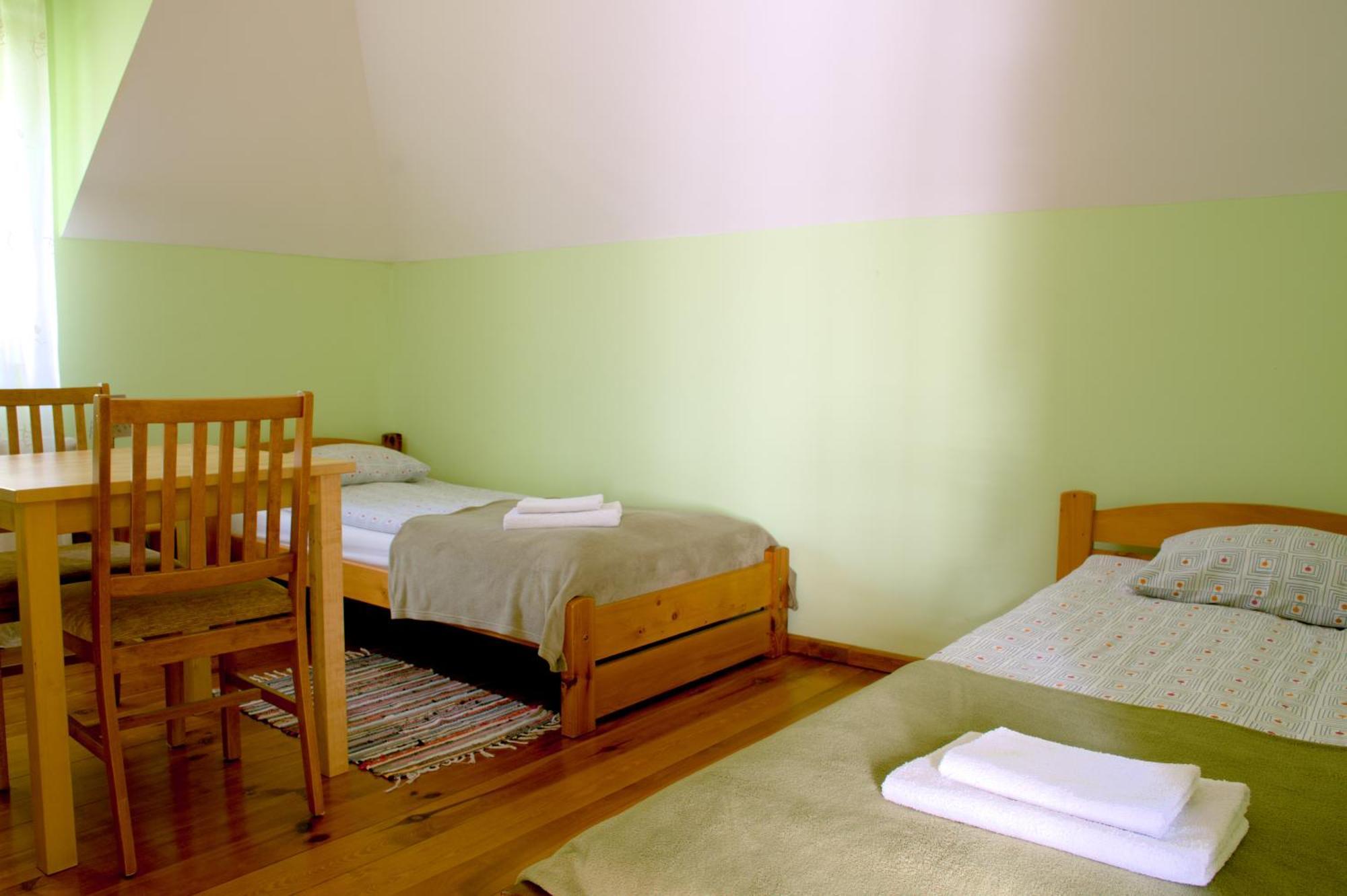 サンドミエシュ Gosciniec Kocmierzow Bed & Breakfast エクステリア 写真